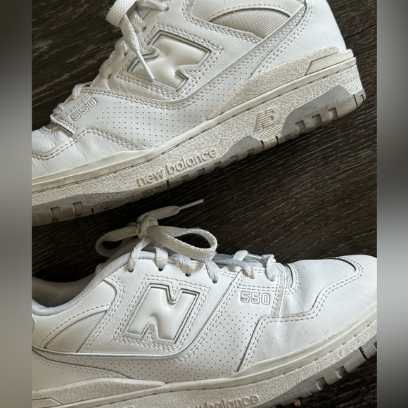 New Balance 550 - Picture 4 of 5